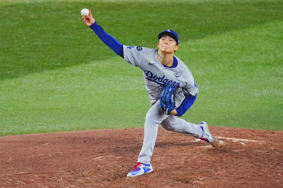 ブルージェイズ戦に先発したドジャース・山本由伸【写真：荒川祐史】