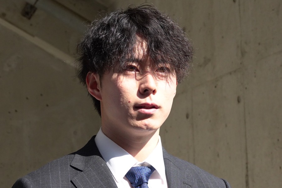 球団事務所を訪れたソフトバンク・川口冬弥【写真：竹村岳】