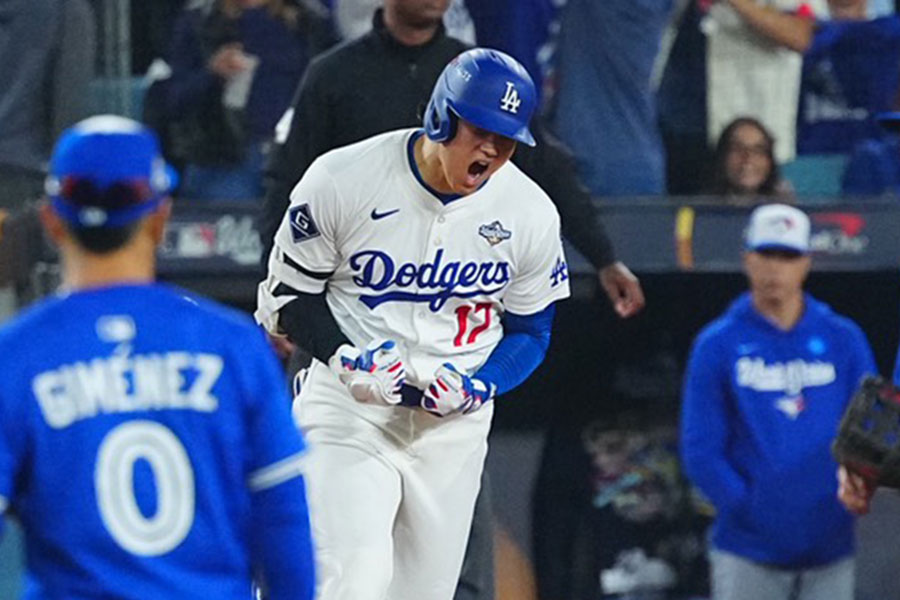 Bジェイズ戦でこの日2本目となる本塁打を放ったドジャース・大谷翔平【写真:荒川祐史】