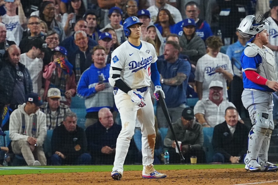 申告敬遠を受けたドジャース・大谷翔平【写真：荒川祐史】