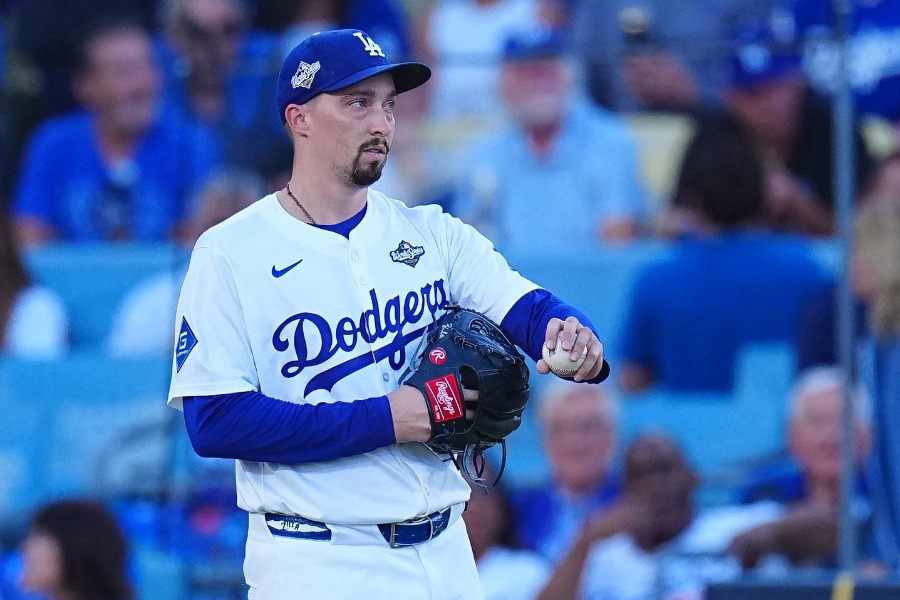 初回から本塁打を許したドジャースのブレイク・スネル【写真：荒川祐史】