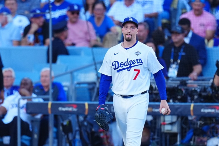 初回に被弾したドジャースのブレイク・スネル【写真:荒川祐史】