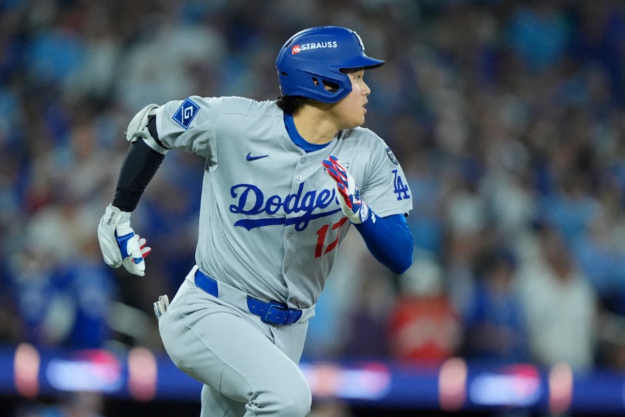 8回に二塁打を放ったドジャース・大谷翔平【写真：ロイター】