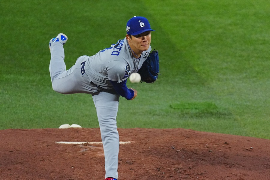 Bジェイズ戦に登板したドジャース・山本由伸【写真：荒川祐史】