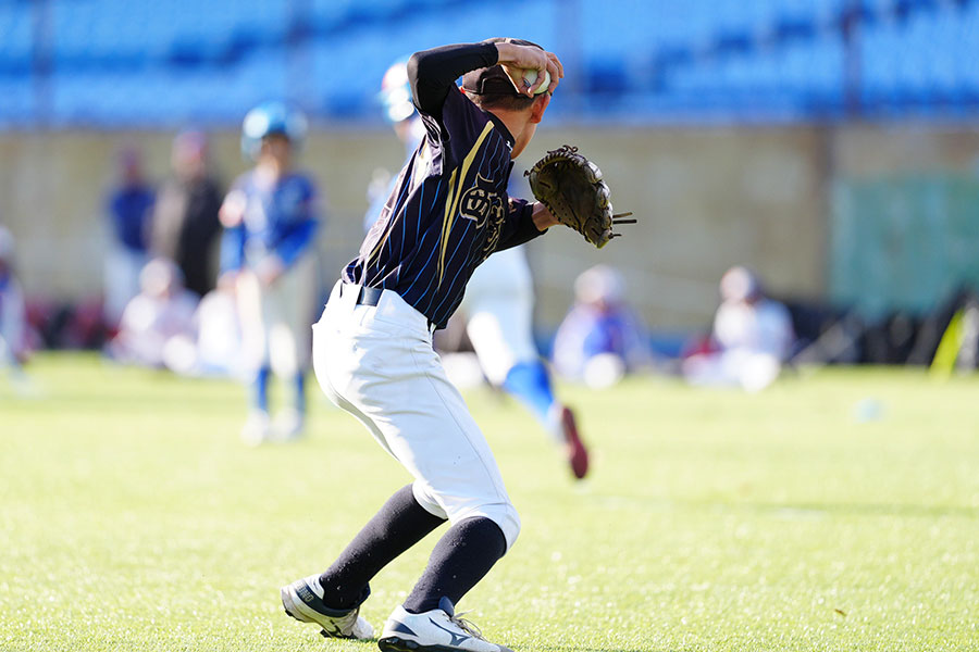 スムーズなテークバックにつながる肩甲骨の使い方とは(写真はイメージ)