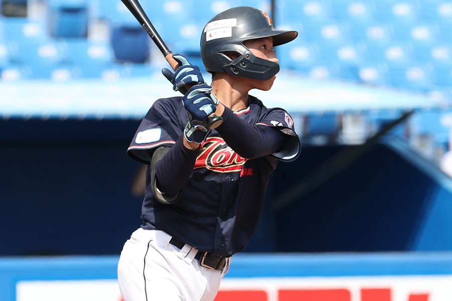 強打で夏の全国大会を制した東海中央ボーイズ【写真:加治屋友輝】