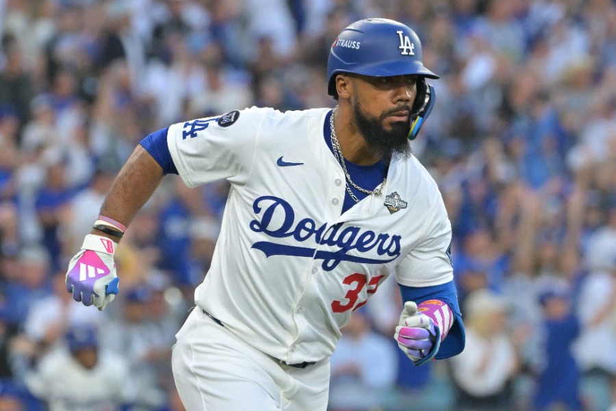 ドジャースのテオスカー・ヘルナンデス【写真：ロイター】