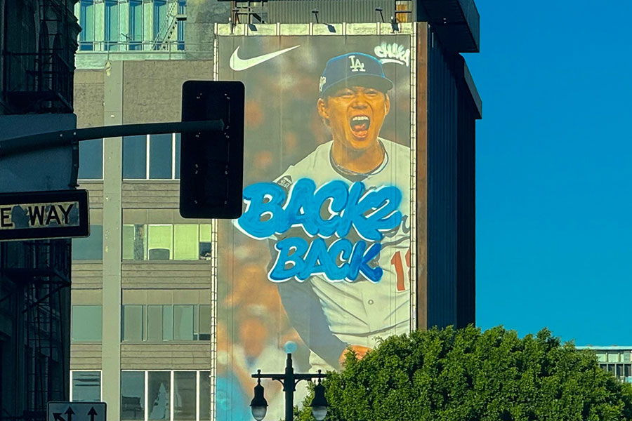 ドジャース・山本由伸のビルボード【写真：上野明洸】