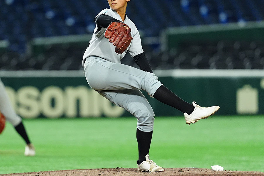 球速アップに必須な「体の捻じり」が身につくドリルとは(写真はイメージ)