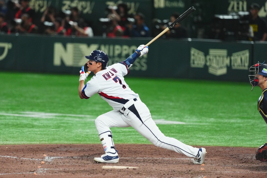 日本代表戦に出場した韓国代表のキム・ジュウォン【写真：湯浅大】