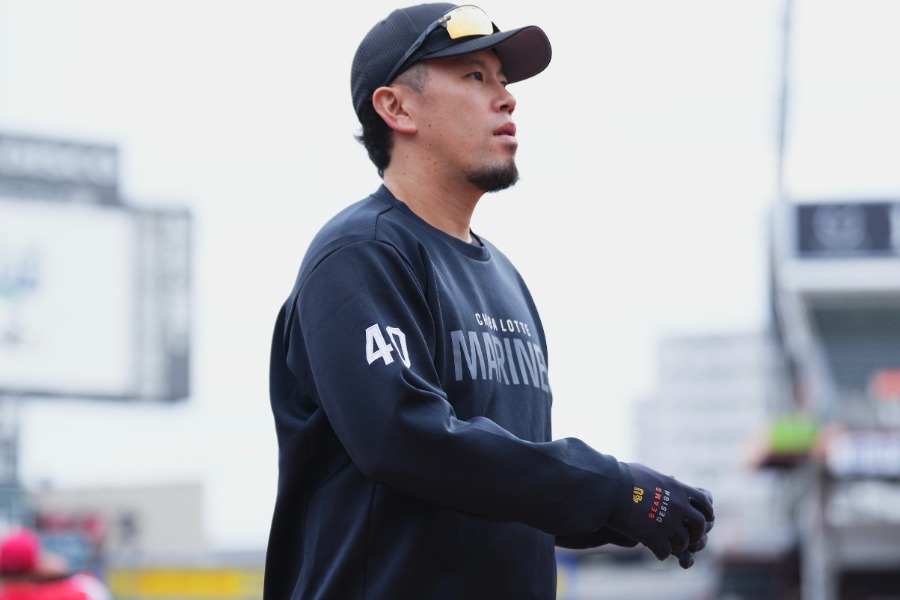 トライアウトに参加したロッテ・西村天裕【写真：小林靖】