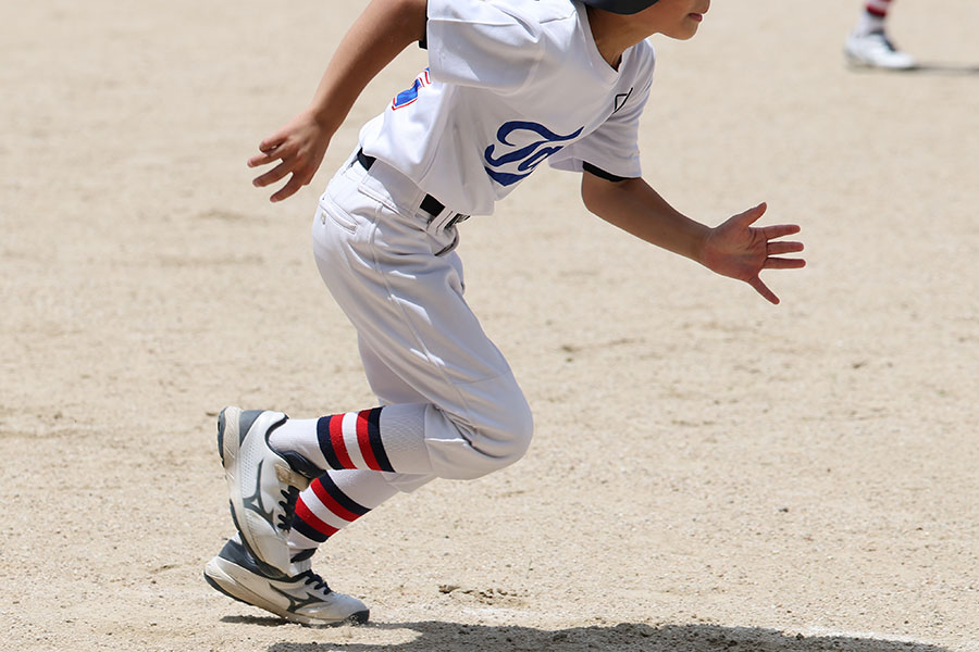 足を速くするために必要な“止まる”練習法とは(写真はイメージ)