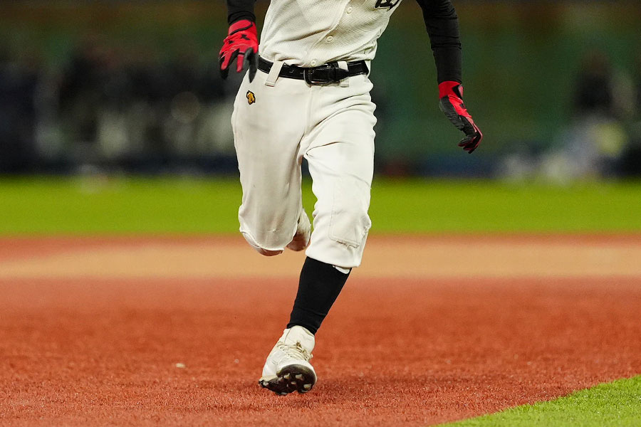 走力向上に繋がる足の引き上げ方とは(写真はイメージ)