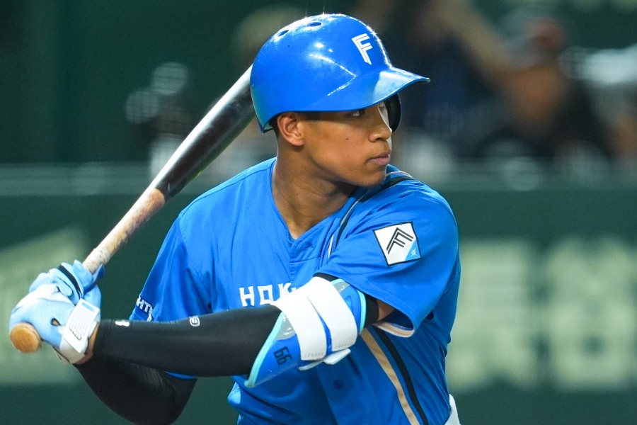 発表された限定ユニは「過去イチです」 万波は