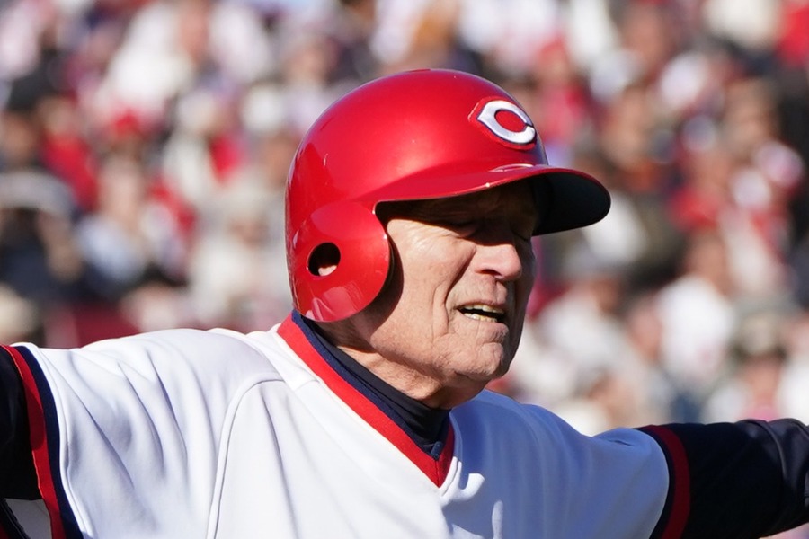 「Carp Legend Game 2025」に参加したゲイル・ホプキンス氏【写真提供：産経新聞社】