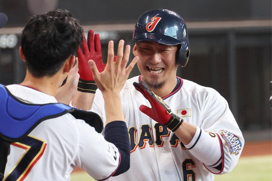 日韓ドリームプレーヤーズゲームで本塁打を放った中田翔氏【写真提供：産経新聞社】