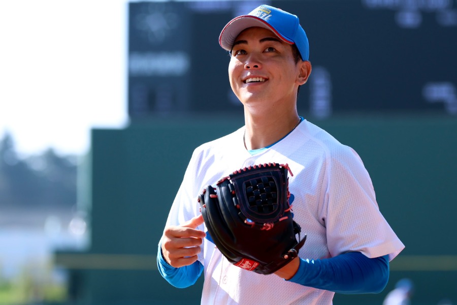 中日から1位指名を受けた青学大・中西聖輝投手【写真：加治屋友輝】