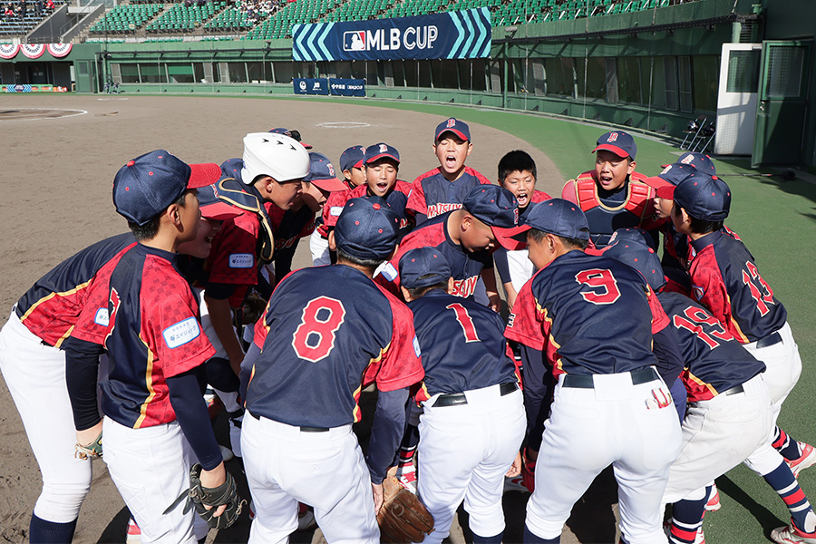 「MLB CUP」に出場した愛媛・松山ボーイズ【写真：牛島寿人】