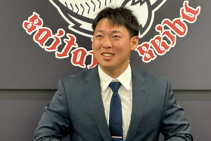契約更改後に会見した西武・山田陽翔【写真：宮脇広久】