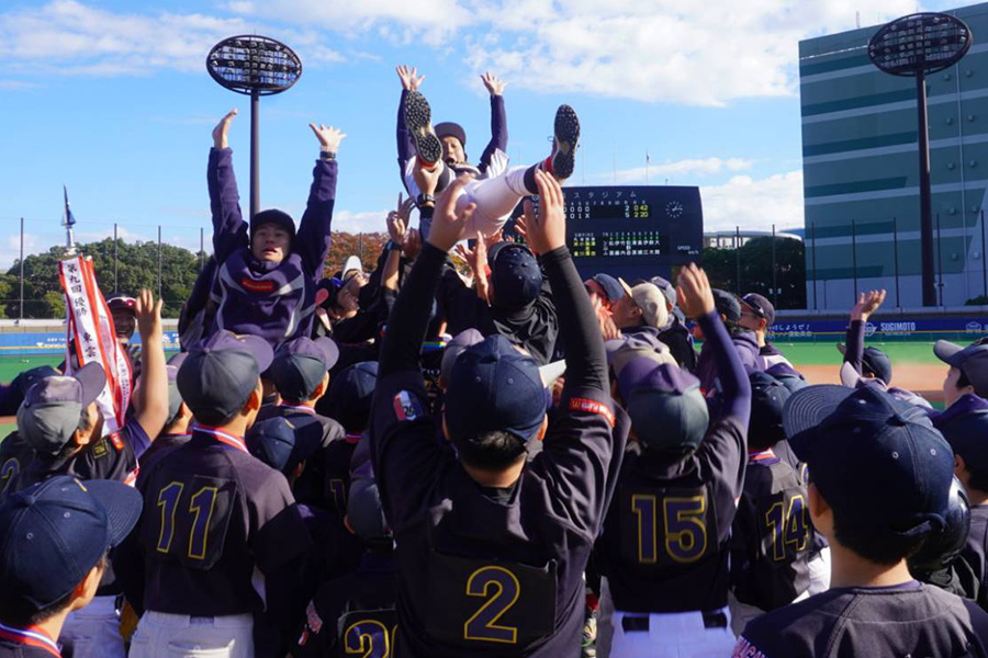 「宮本慎也杯 学童軟式野球大会」を制した東京・品川レインボーズ【写真：尾辻剛】