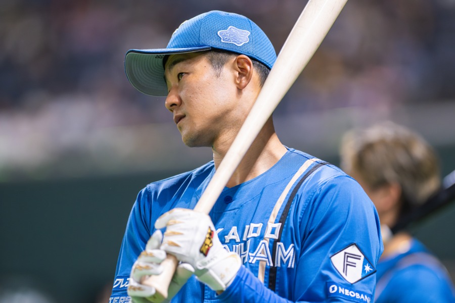 西武に移籍した石井一成【写真：古川剛伊】