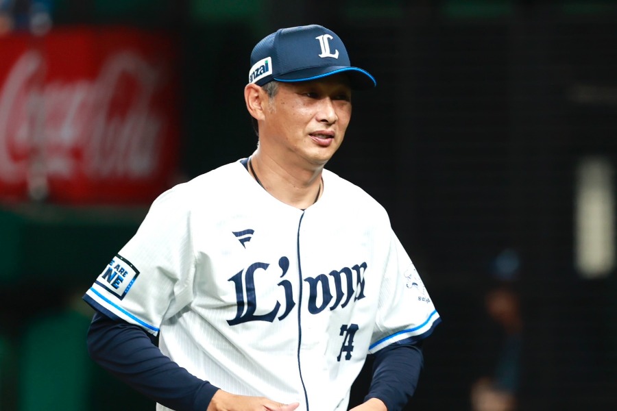 西武・西口文也監督【写真：小林靖】