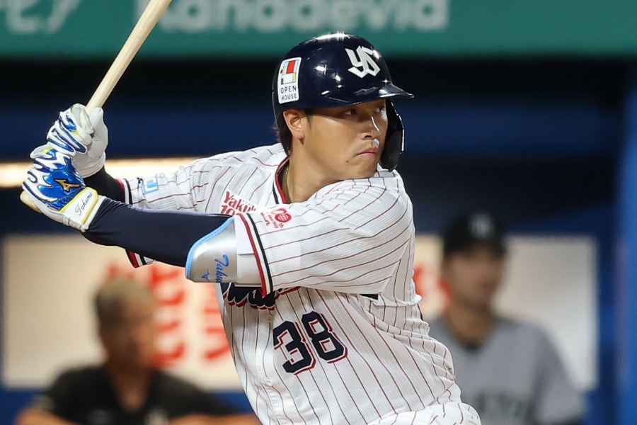 ヤクルトから戦力外通告を受けた北村拓己【写真:加治屋友輝】