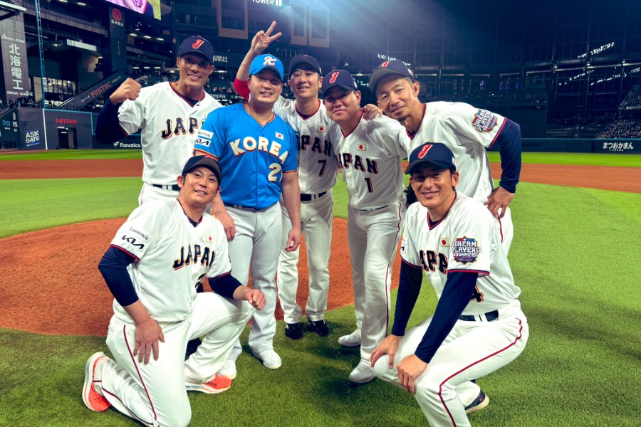 糸井氏が公開した元阪神ナイン集合写真(画像はスクリーンショット)