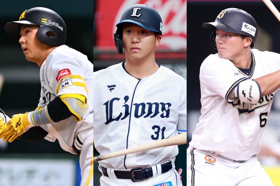 現役ドラフトで移籍が発表された佐藤直樹、平沼翔太、茶野篤政(左から)【写真:栗木一考、小池義弘】
