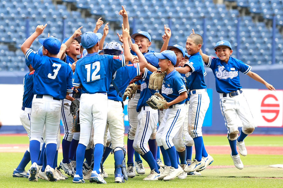 今年のマクドナルド・トーナメントで優勝を収めた長曽根ストロングス【写真:小池義弘】