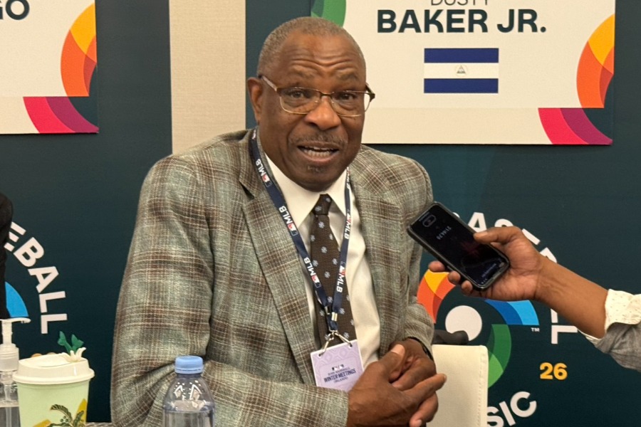 ニカラグア代表のダスティ・ベイカー監督【写真：上野明洸】