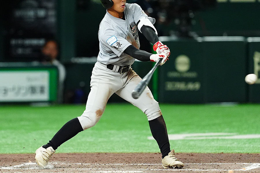 変化球で崩れても“拾える”技術を身につけられる練習法とは(写真はイメージ)