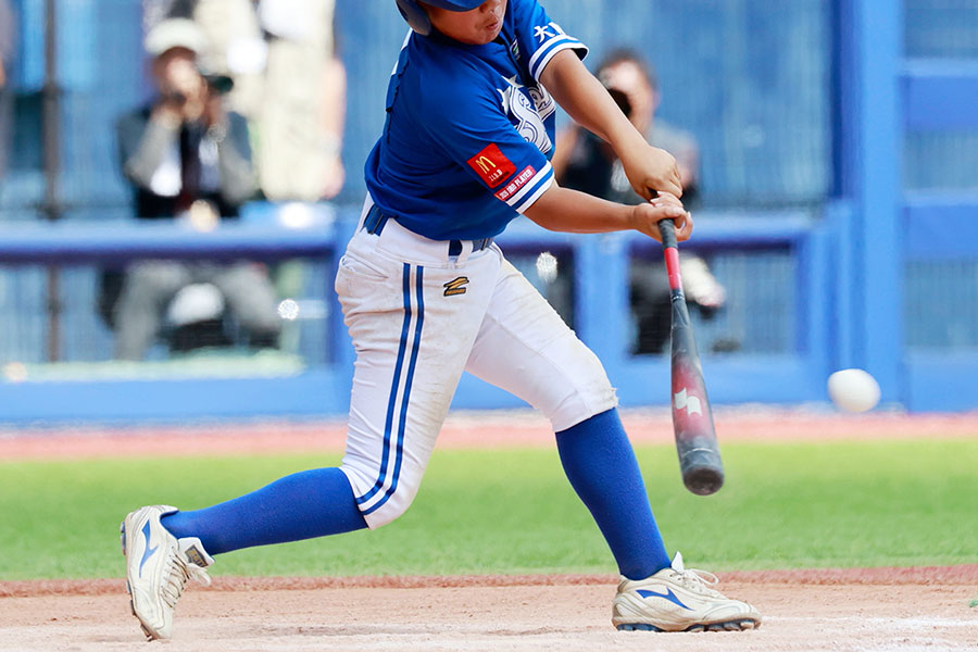 低めのコースを打てるようになるティー打撃とは（写真はイメージ）