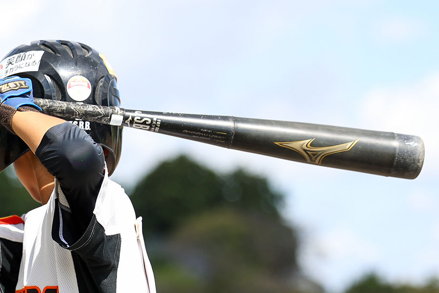 2029年シーズンから小中学生の高反発バット使用が禁止となる(写真はイメージ)