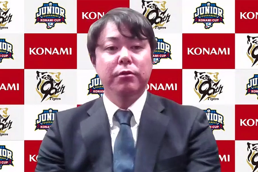 会見に臨んだ阪神ジュニア・玉置隆監督【写真:編集部】