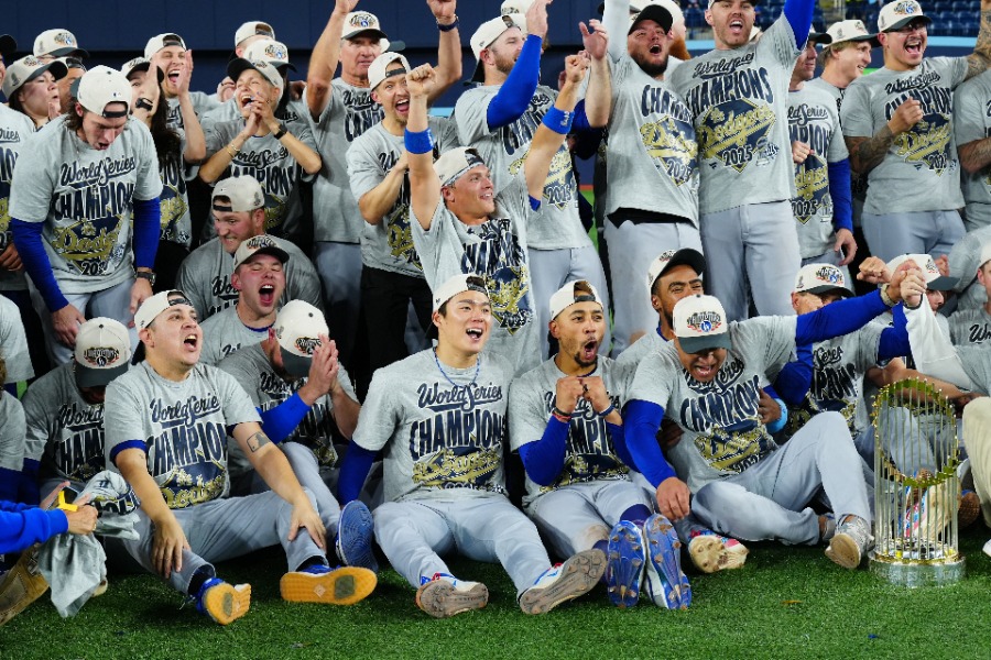 2年連続でWSを制したドジャースナイン【写真：荒川祐史】