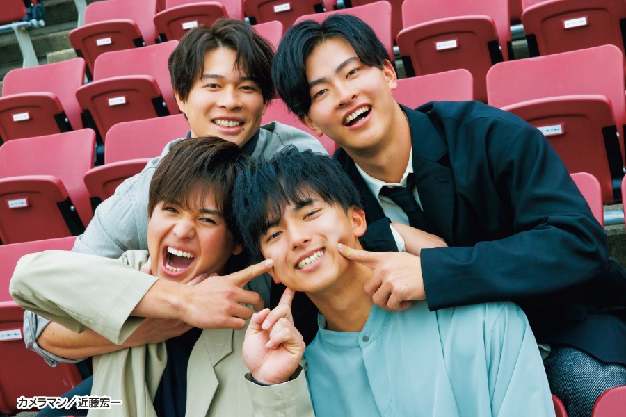 楽天ナインが情報誌『JUNON』に登場【画像:球団提供】