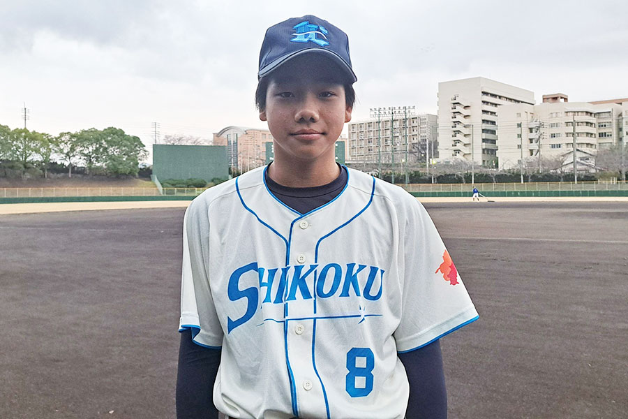 “ソフトボーラー”ならではの強みを生かしてプレーする【写真：喜岡桜】