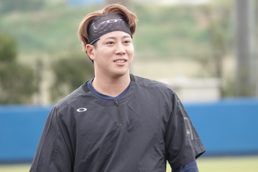 入籍を発表したオリックス・来田涼斗【写真：真柴健】