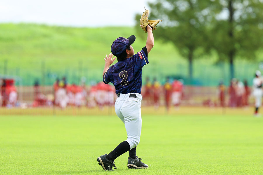 正面のフライへの対応力がつく練習法とは（写真はイメージ）