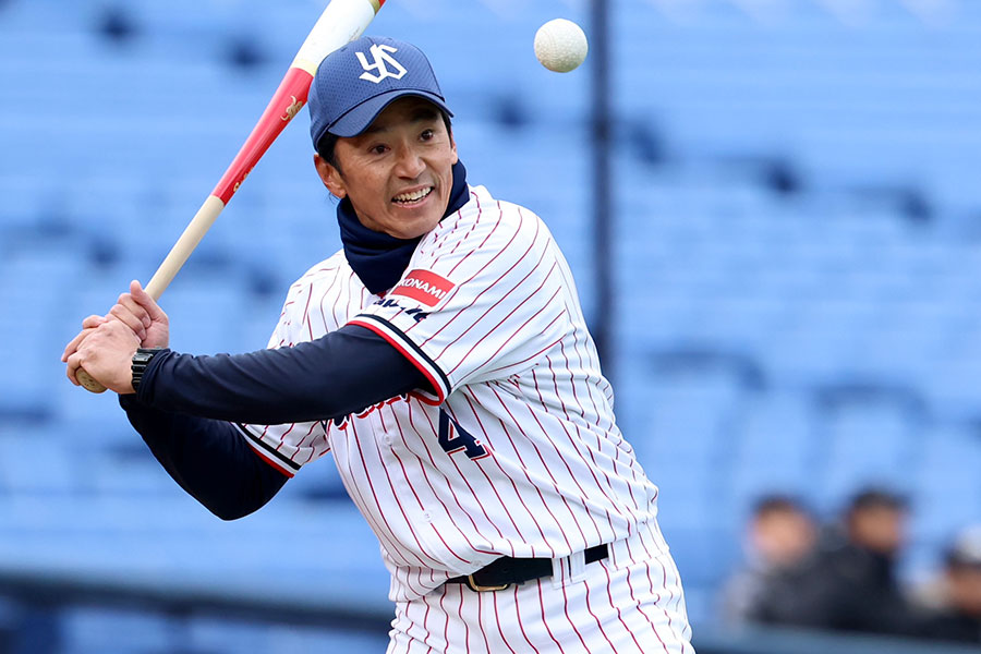 ヤクルトジュニア・度会博文監督【写真：加治屋友輝】