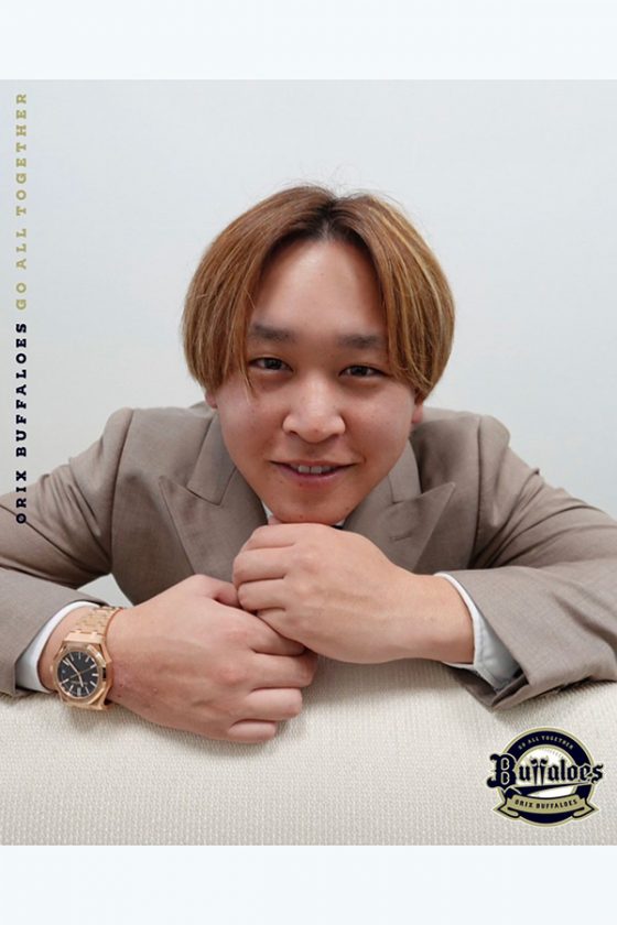 4桁万円”腕時計がキラリ「めっちゃ高そう」 山本由伸も愛用…超高級品に