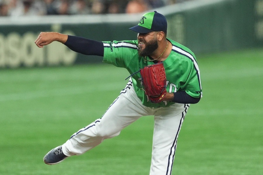 今季、ヤクルトでプレーしたペドロ・アビラ【写真：小林靖】