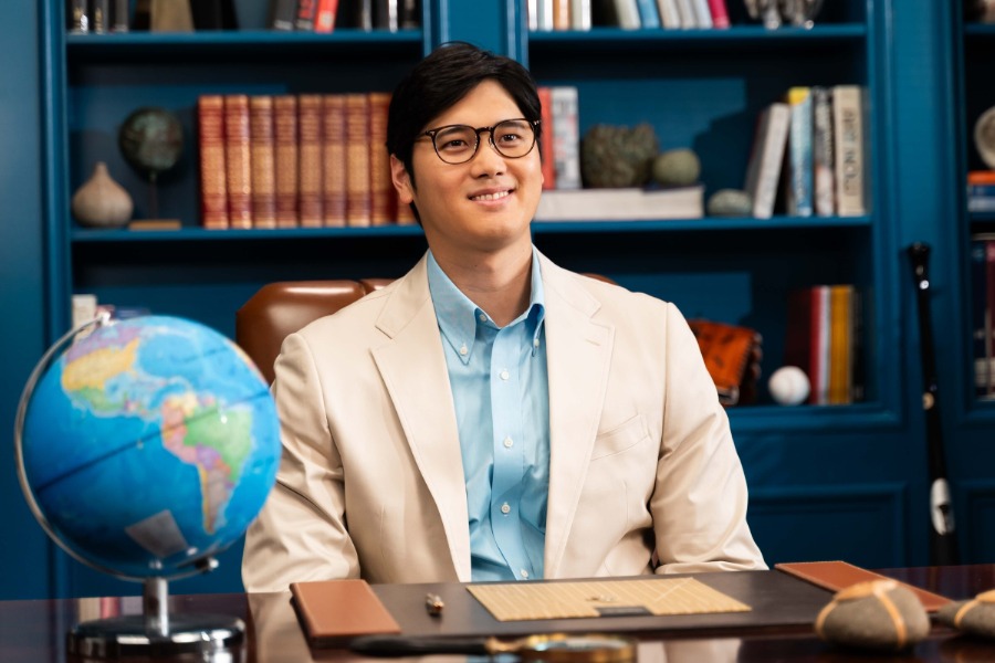 メガネ姿を披露したドジャース・大谷翔平【写真提供：株式会社ECC】