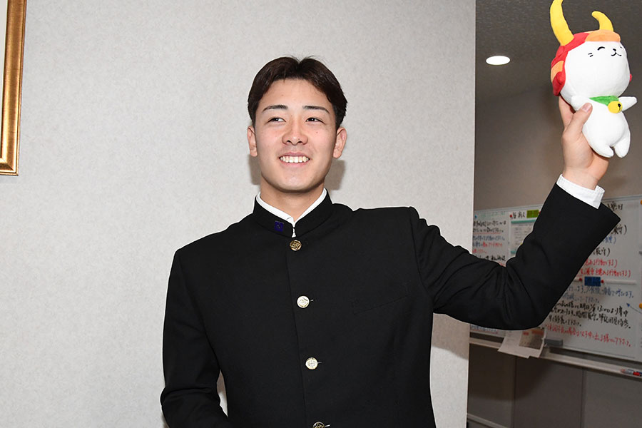 選手寮に入寮した奥村頼人【写真提供：産経新聞社】