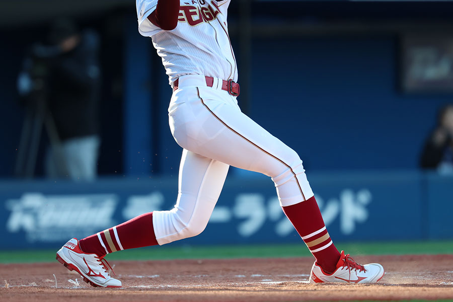 体の開きを抑えられるティー打撃メニューとは（写真はイメージ）