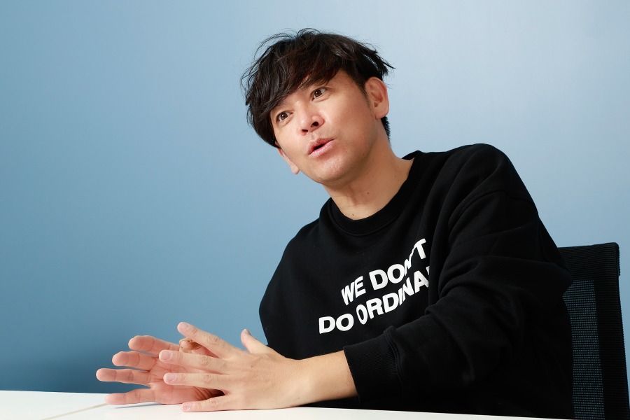 お笑いコンビ「ますだおかだ」の岡田圭右さん【写真：小池義弘】