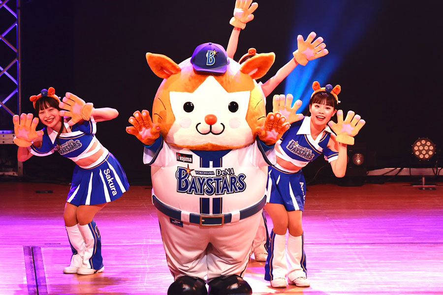 「THE FINALS-diana2025-」に登場したスターマン【写真：小池義弘】