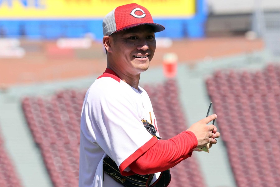 広島時代の田中広輔【写真：栗木一考】