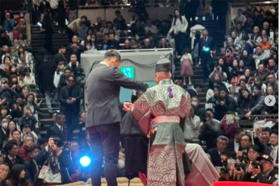 中田翔氏が大相撲の断髪式に登場（公式インスタグラムからスクリーンショット）